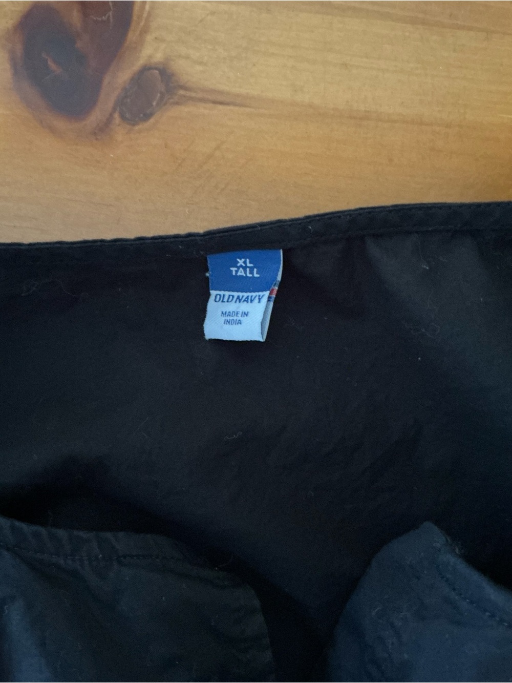 Old Navy Black Puff-Sleeve Peplum Blouse - Picture 4 of 4